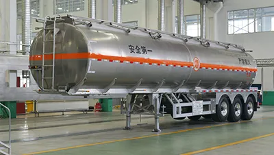 고속도로 운송 – 알루미늄 탱커