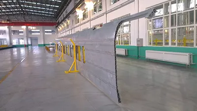 열차 차체 측벽 바